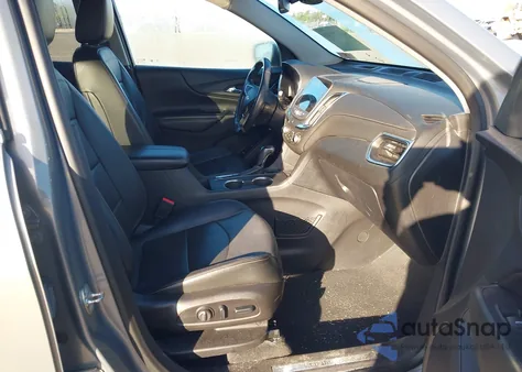 2018 Chevrolet Equinox Premier z USA, uszkodzony, nr VIN 3GNAXVEV3JS620540